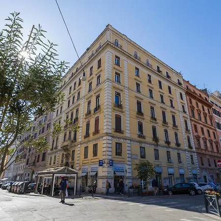 221 District, Al Colosseo *